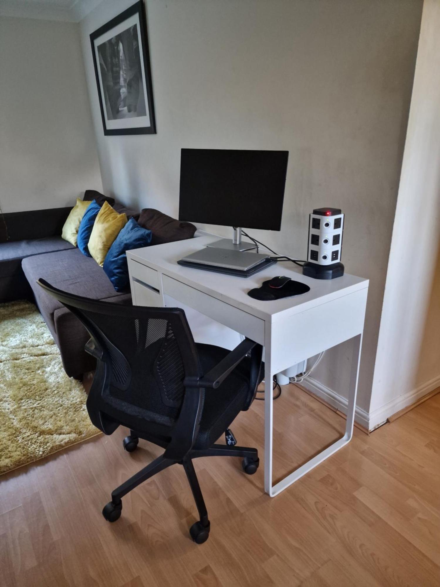 Calm And Cosy For Professionals Purfleet